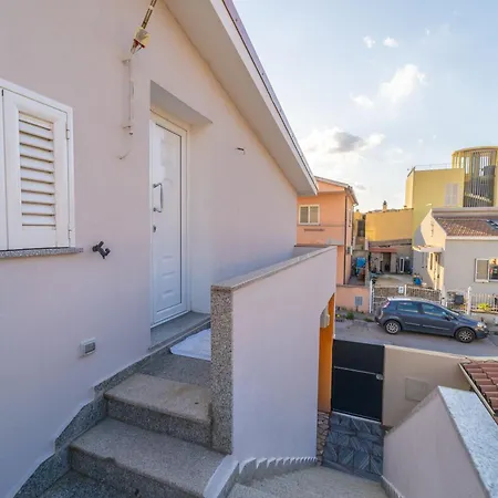 Brorent Domo De Aurora Aparthotel