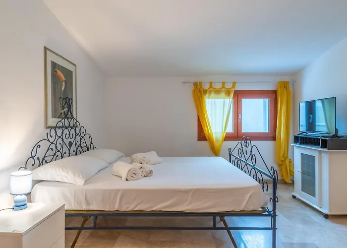 Brorent Domo De Aurora أولبيا