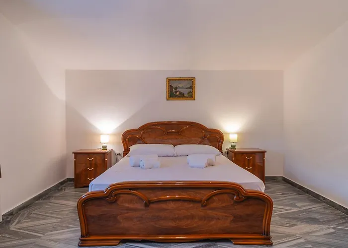 Brorent Domo De Aurora أولبيا